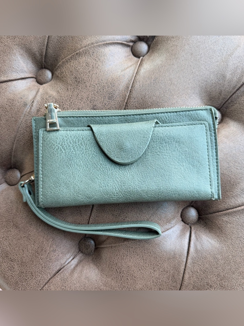 Jen & Co Green Wristlet Wallet Clutch